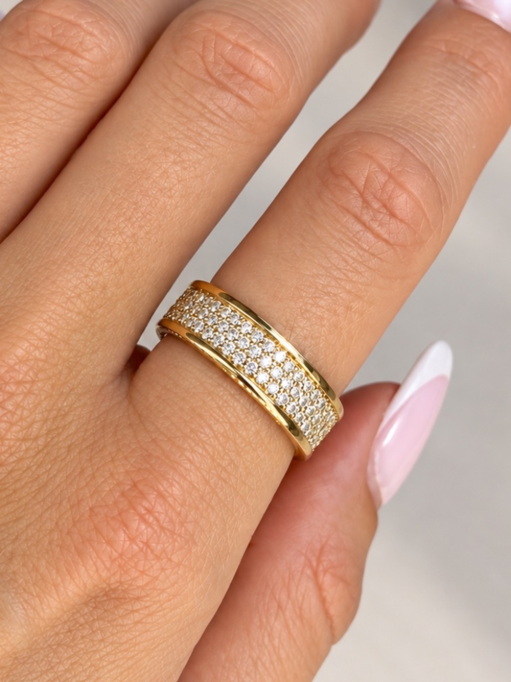 18K Yellow Gold Wide Pave Diamond Band Ring - Size 8.5–9 (9.37g)